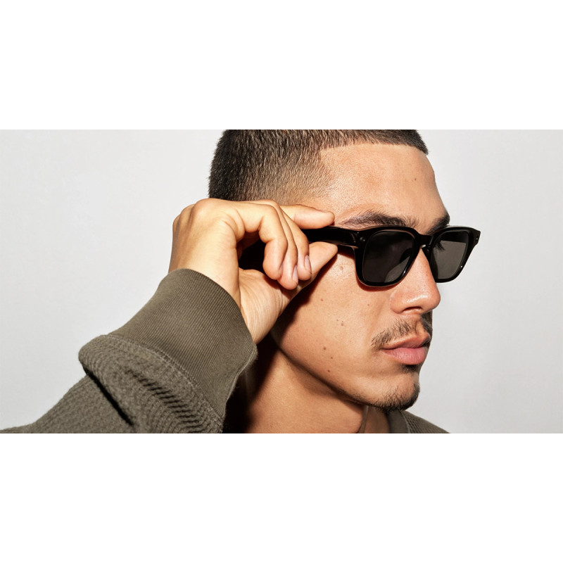 Meta Adventurer - Polarized Grey Lenses, Classic Black, Standard (49-22-151), smart glasses